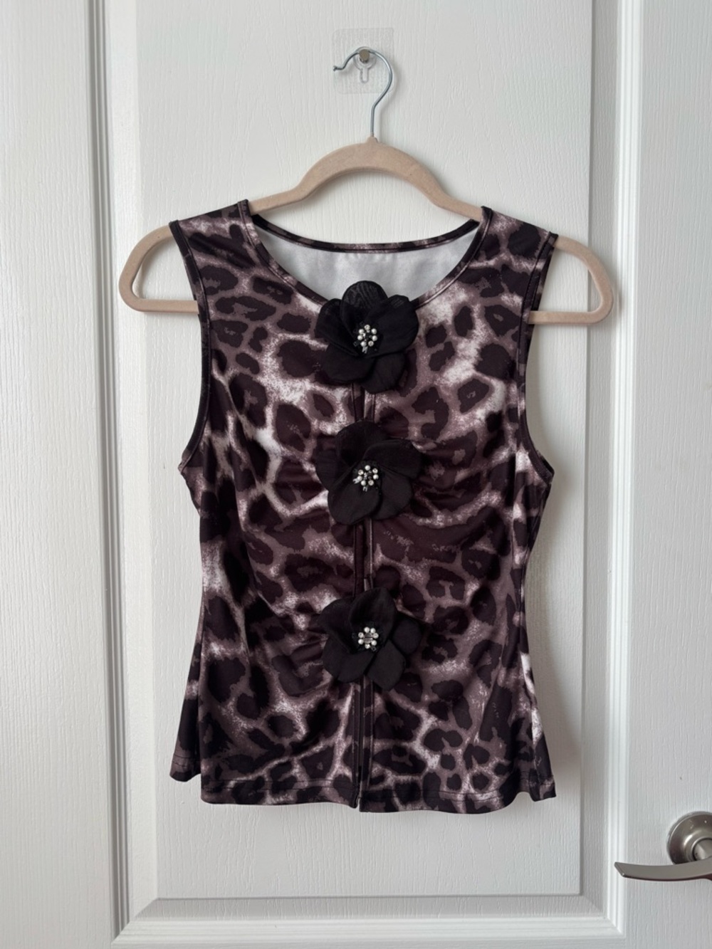 Women's Black Floral-Applique Animal Print Tank Top